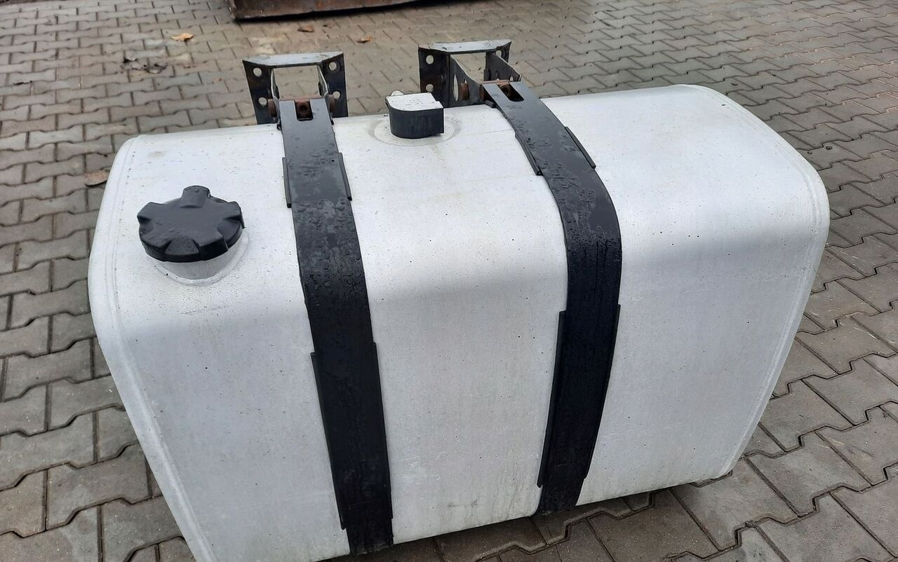 VOLVO ZBIORNIK PALIWA RENAULT GAMA RANGE T VOLVO FH FM 4 5 100/70/70 - Üzemanyag tartály - Teherautó: 1 kép. VOLVO ZBIORNIK PALIWA RENAULT GAMA RANGE T VOLVO FH FM 4 5 100/70/70 - Üzemanyag tartály - Teherautó: 1 kép.