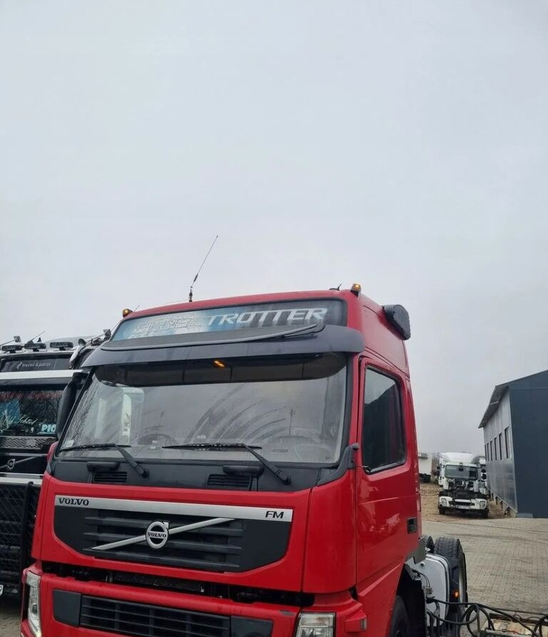 Volvo FM 9 13 LIFT EURO 5 AUTOMAT Volvo VOLVO FM 9 13 LIFT EURO 5 AUTOMAT - Fülke - Teherautó: 2 kép. Volvo FM 9 13 LIFT EURO 5 AUTOMAT Volvo VOLVO FM 9 13 LIFT EURO 5 AUTOMAT - Fülke - Teherautó: 2 kép.