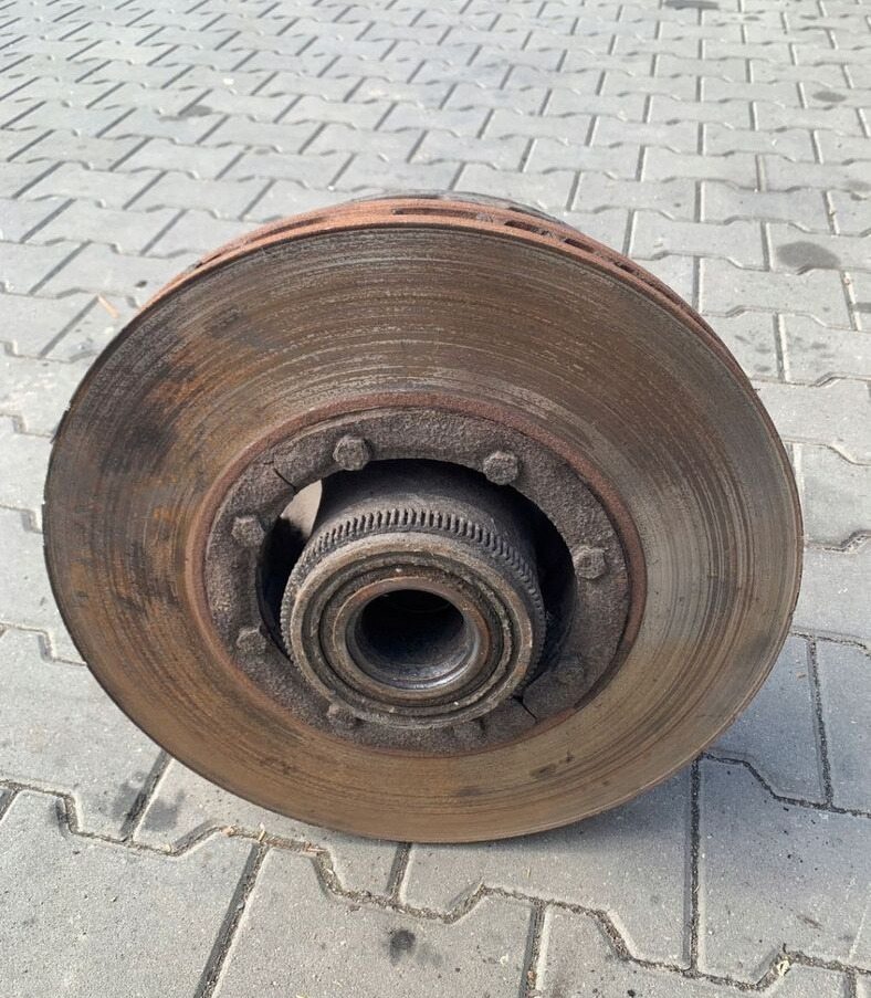 Volvo PRZÓD 58MM FH FM FE RENAULT DXI FI - Szabadonfutó agy - Teherautó: 1 kép. Volvo PRZÓD 58MM FH FM FE RENAULT DXI FI - Szabadonfutó agy - Teherautó: 1 kép.