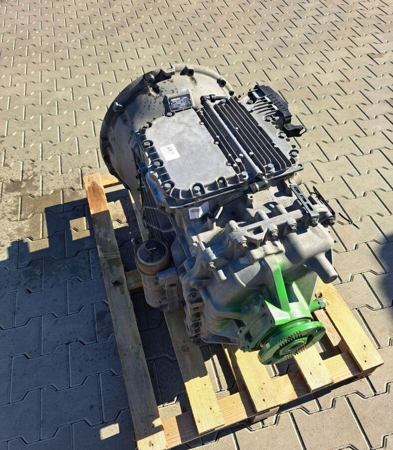 Volvo SKRZYNIA BIEGÓW RENAULT GAMA T ATO2612E VOLVO FH 4 ATO - Sebességváltó - Teherautó: 3 kép. Volvo SKRZYNIA BIEGÓW RENAULT GAMA T ATO2612E VOLVO FH 4 ATO - Sebességváltó - Teherautó: 3 kép.