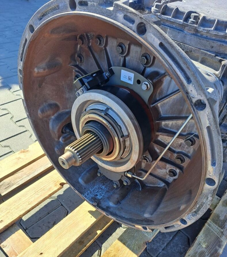 Volvo SKRZYNIA BIEGÓW RENAULT GAMA T ATO2612E VOLVO FH 4 ATO - Sebességváltó - Teherautó: 5 kép. Volvo SKRZYNIA BIEGÓW RENAULT GAMA T ATO2612E VOLVO FH 4 ATO - Sebességváltó - Teherautó: 5 kép.