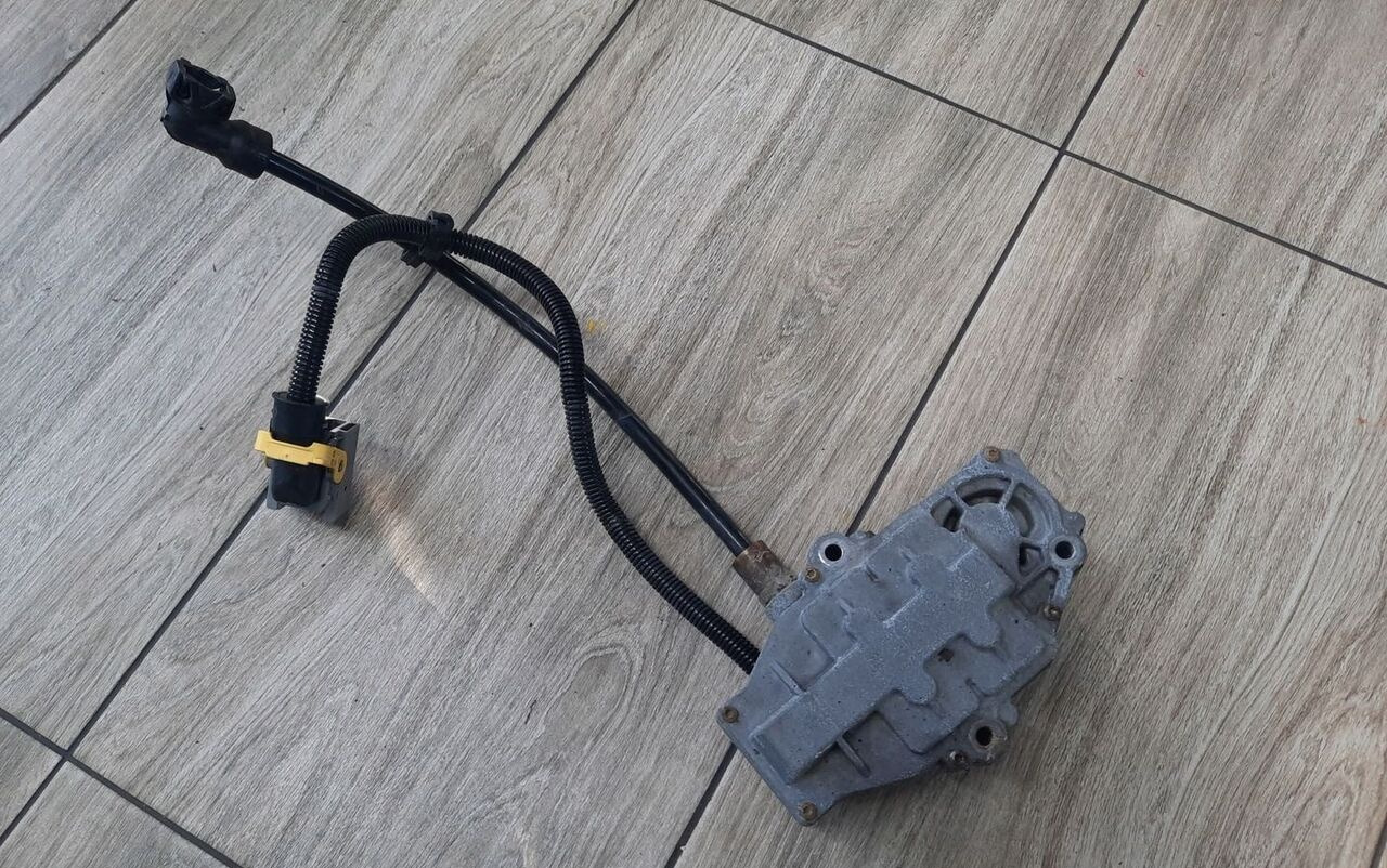 Volvo WYSPRZĘGLIK ZAWÓR PWM RENAULT GAMA T FH 4 22327072 - Kuplunghenger - Teherautó: 3 kép. Volvo WYSPRZĘGLIK ZAWÓR PWM RENAULT GAMA T FH 4 22327072 - Kuplunghenger - Teherautó: 3 kép.