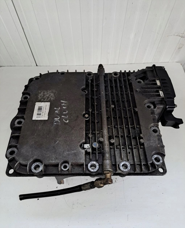 WABCO WYBIERAK SKRZYNI BIEGÓW SPO2812 I-SHIFT DUAL CLUTCH AUTOMAT VOLVO FH 4 - ECU: 3 kép. WABCO WYBIERAK SKRZYNI BIEGÓW SPO2812 I-SHIFT DUAL CLUTCH AUTOMAT VOLVO FH 4 - ECU: 3 kép.