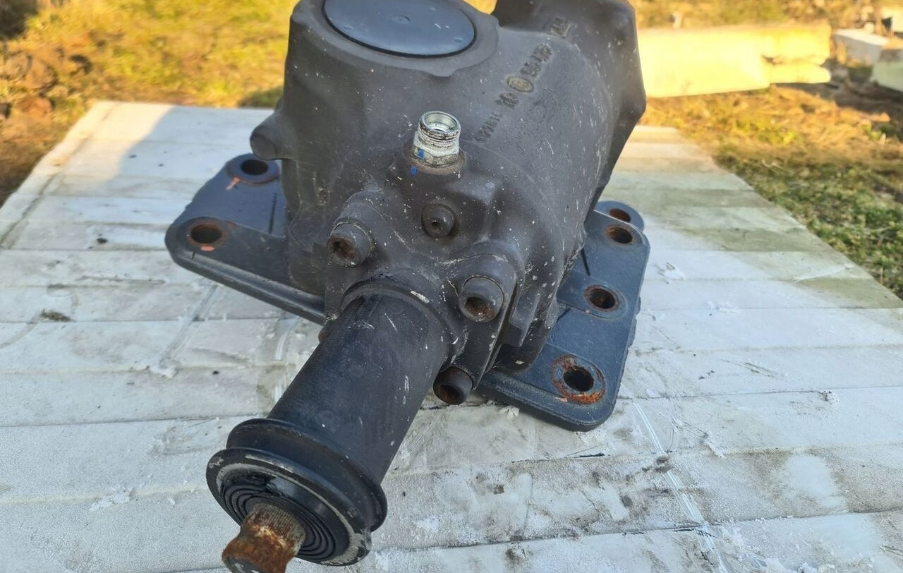 ZF KOLUMNA PRZEKŁADNIA KIEROWNICZA VOLVO FH 4 RENAULT GAMA T RANGE - Kormánymű - Teherautó: 1 kép. ZF KOLUMNA PRZEKŁADNIA KIEROWNICZA VOLVO FH 4 RENAULT GAMA T RANGE - Kormánymű - Teherautó: 1 kép.