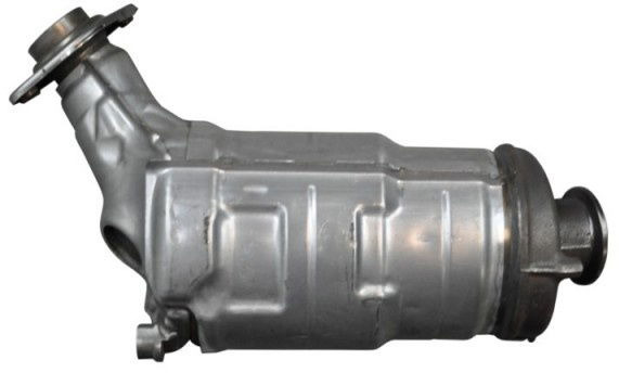 Toyota Roetfilter Partikelfilter DPF Land Crusier, Hilux - 2.4-2.8 D-4D. 3.0d 4. - Kipufogórendszer - Autó: 1 kép. Toyota Roetfilter Partikelfilter DPF Land Crusier, Hilux - 2.4-2.8 D-4D. 3.0d 4. - Kipufogórendszer - Autó: 1 kép.