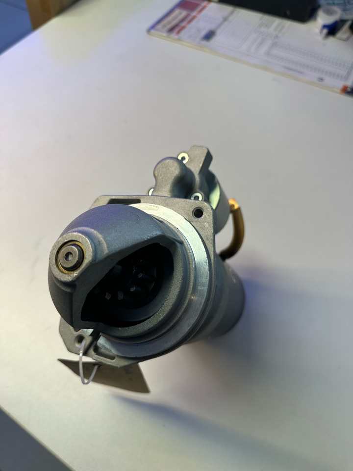 Woda Citroen, Peogeot - Indítómotor - Kisteherautó: 4 kép. Woda Citroen, Peogeot - Indítómotor - Kisteherautó: 4 kép.