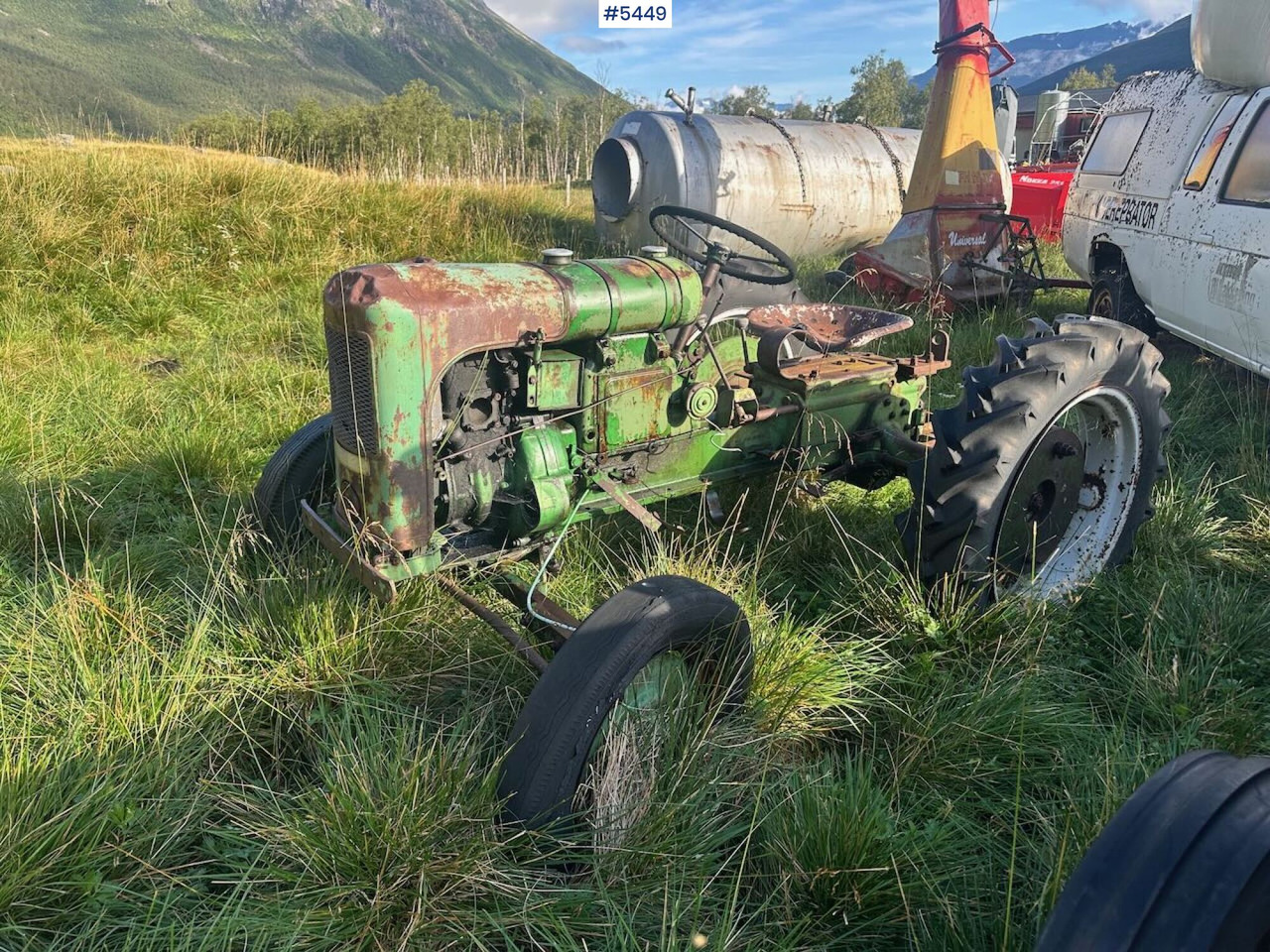 1950 Holder B10/D veteran tractor. Rep object. - Traktor: 1 kép. 1950 Holder B10/D veteran tractor. Rep object. - Traktor: 1 kép.