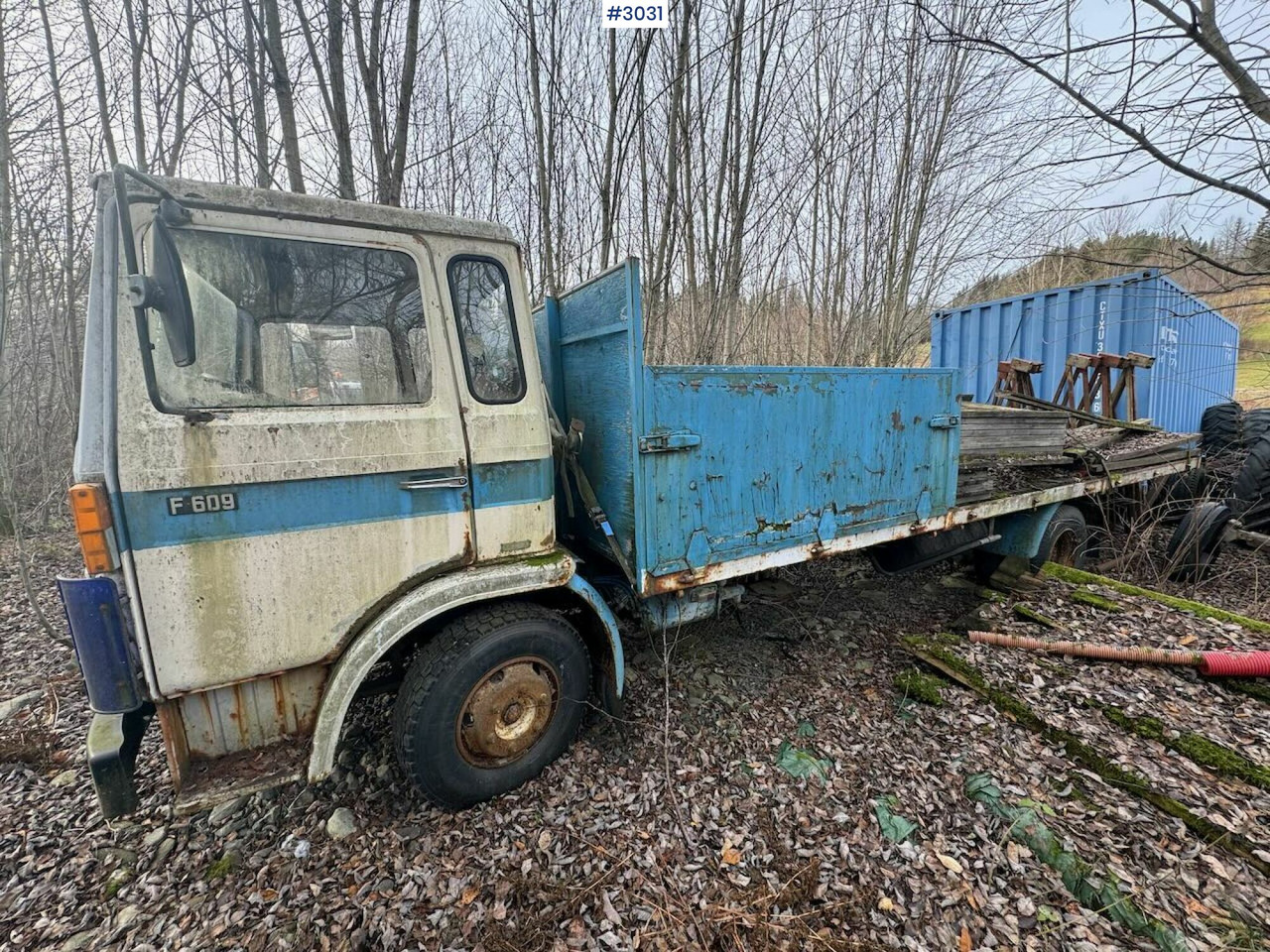 1978 Volvo F 609 flatbed truck - Platós teherautó: 3 kép. 1978 Volvo F 609 flatbed truck - Platós teherautó: 3 kép.