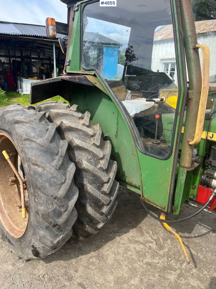 1980 John Deere 1030 tractor w/ twin deck and duun cabin. See hours. - Traktor: 4 kép. 1980 John Deere 1030 tractor w/ twin deck and duun cabin. See hours. - Traktor: 4 kép.
