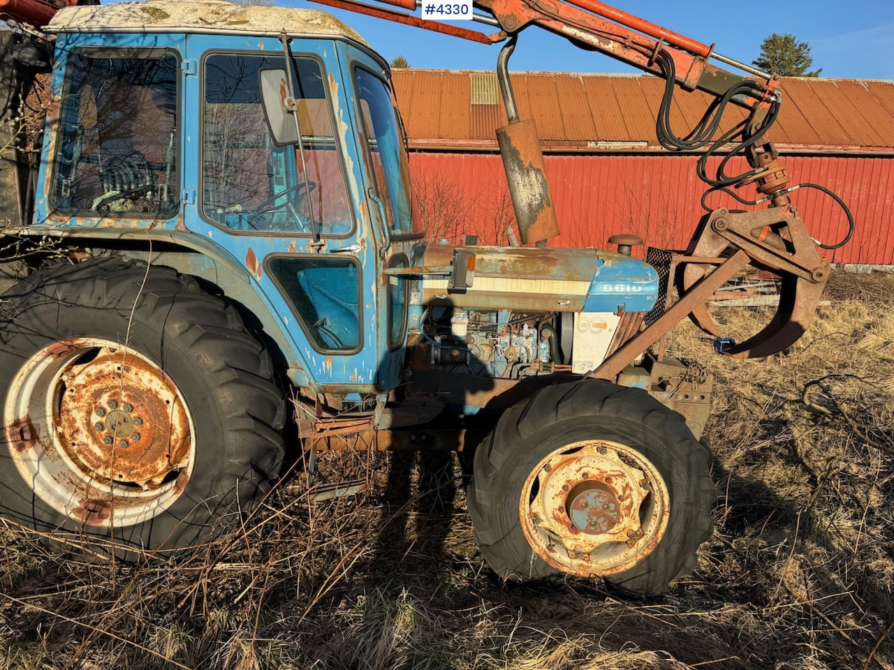 1981 Ford 6610 m/ FMV tømmerkran og tvillinghjul - Traktor: 4 kép. 1981 Ford 6610 m/ FMV tømmerkran og tvillinghjul - Traktor: 4 kép.