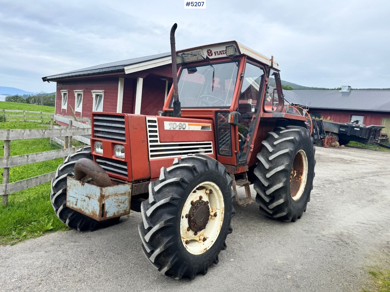 1984 Fiat 70-90DT 4x4 Tractor – New Clutch - Traktor: 4 kép. 1984 Fiat 70-90DT 4x4 Tractor – New Clutch - Traktor: 4 kép.