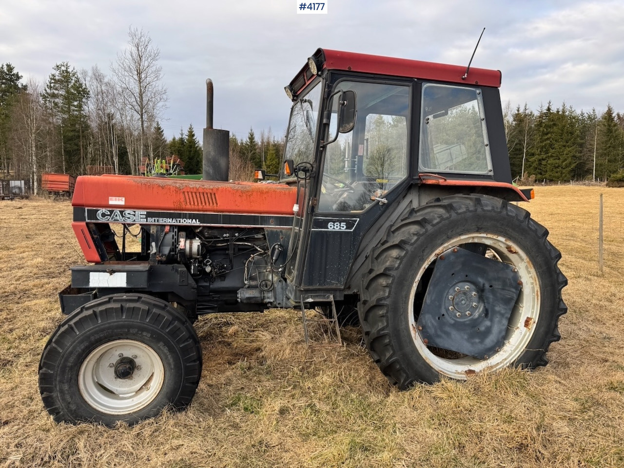 1986 Case International 685 4x2 - Traktor: 1 kép. 1986 Case International 685 4x2 - Traktor: 1 kép.