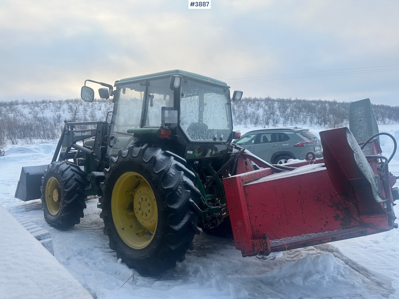 1987 John Deere Power Synchron 2450 4x4 w/ Quicke 4300 front loader, snow blower and gravel bucket. WATCH VIDEO. - Traktor: 5 kép. 1987 John Deere Power Synchron 2450 4x4 w/ Quicke 4300 front loader, snow blower and gravel bucket. WATCH VIDEO. - Traktor: 5 kép.
