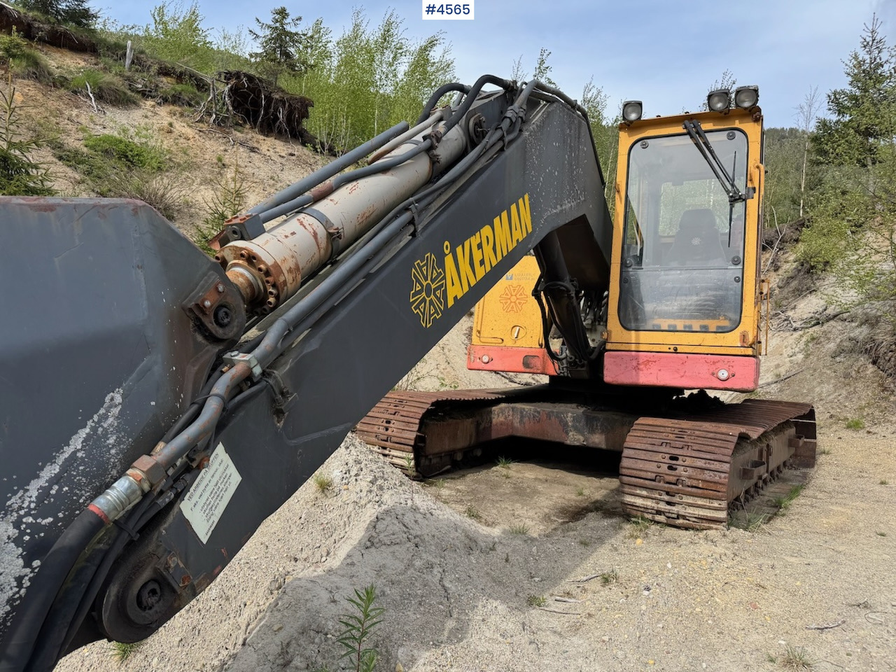 1990 Åkerman H10B - Kotrógép: 4 kép. 1990 Åkerman H10B - Kotrógép: 4 kép.