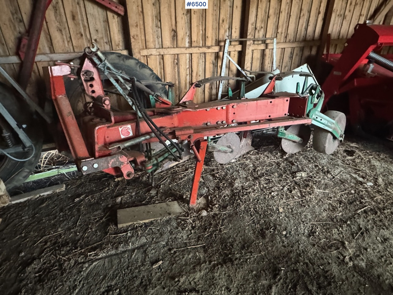 1990 Kverneland 3 furrow plough - Talajművelő gep: 4 kép. 1990 Kverneland 3 furrow plough - Talajművelő gep: 4 kép.