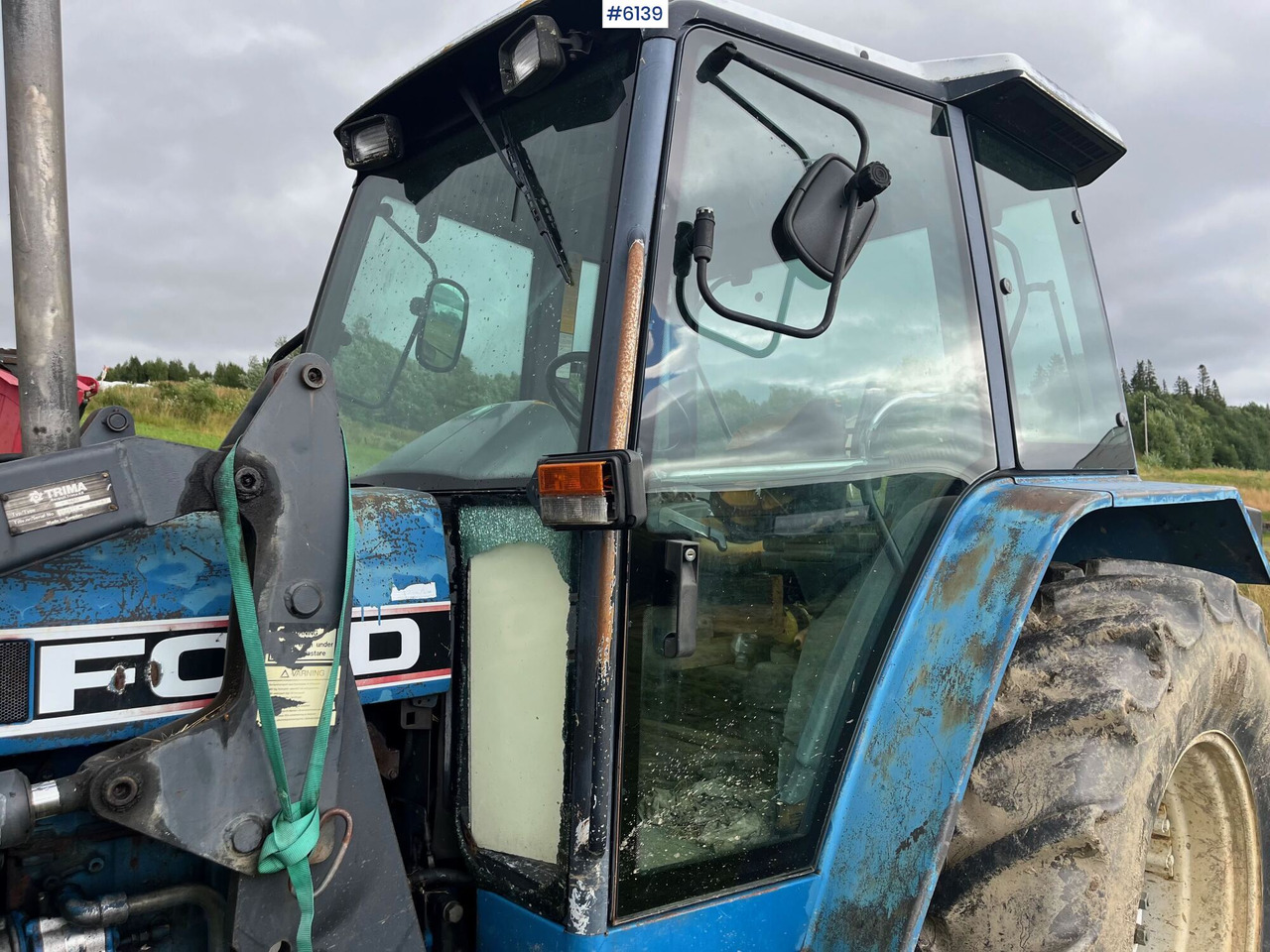 1992 Ford 5640 w/ Trima front loader - Traktor: 4 kép. 1992 Ford 5640 w/ Trima front loader - Traktor: 4 kép.