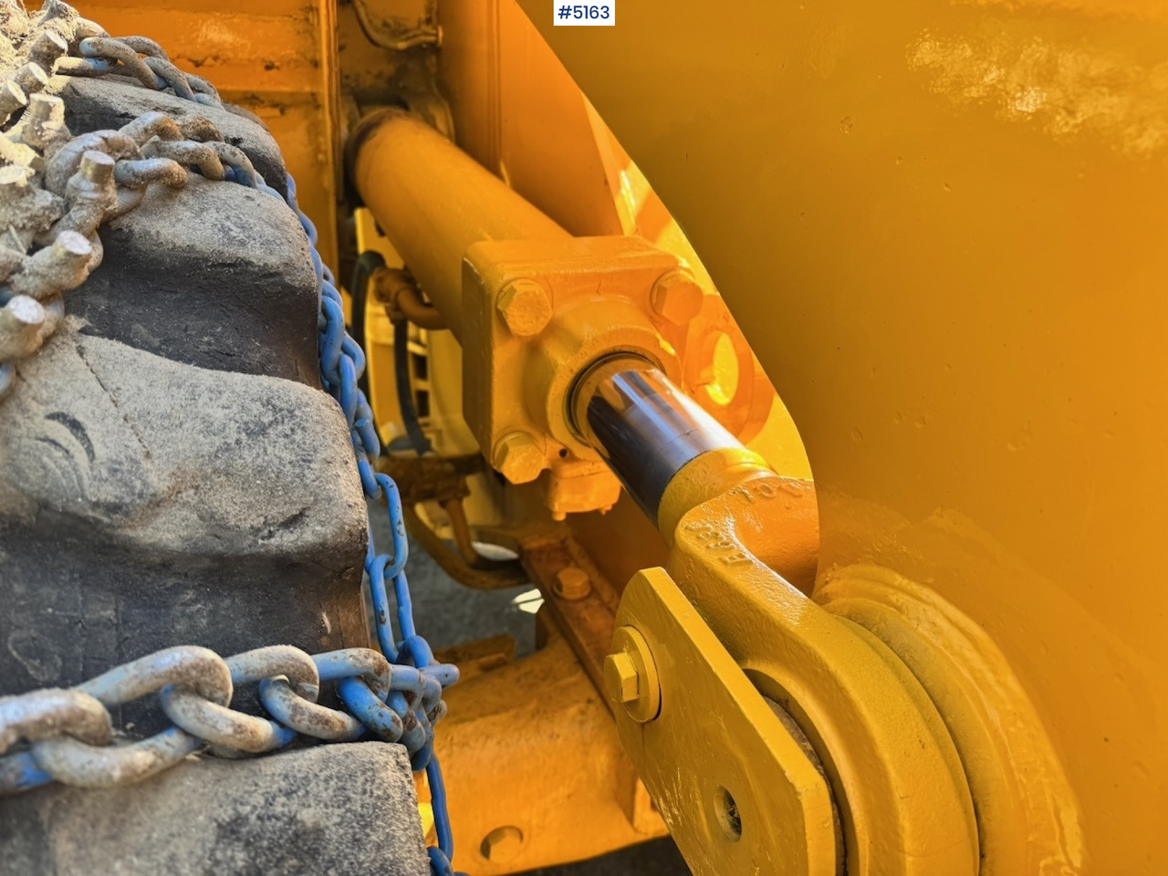 Gumikerekes homlokrakodó 1994 Komatsu WA420-1 Wheel Loader w/ Bucket. 7200 hours!: 32 kép.