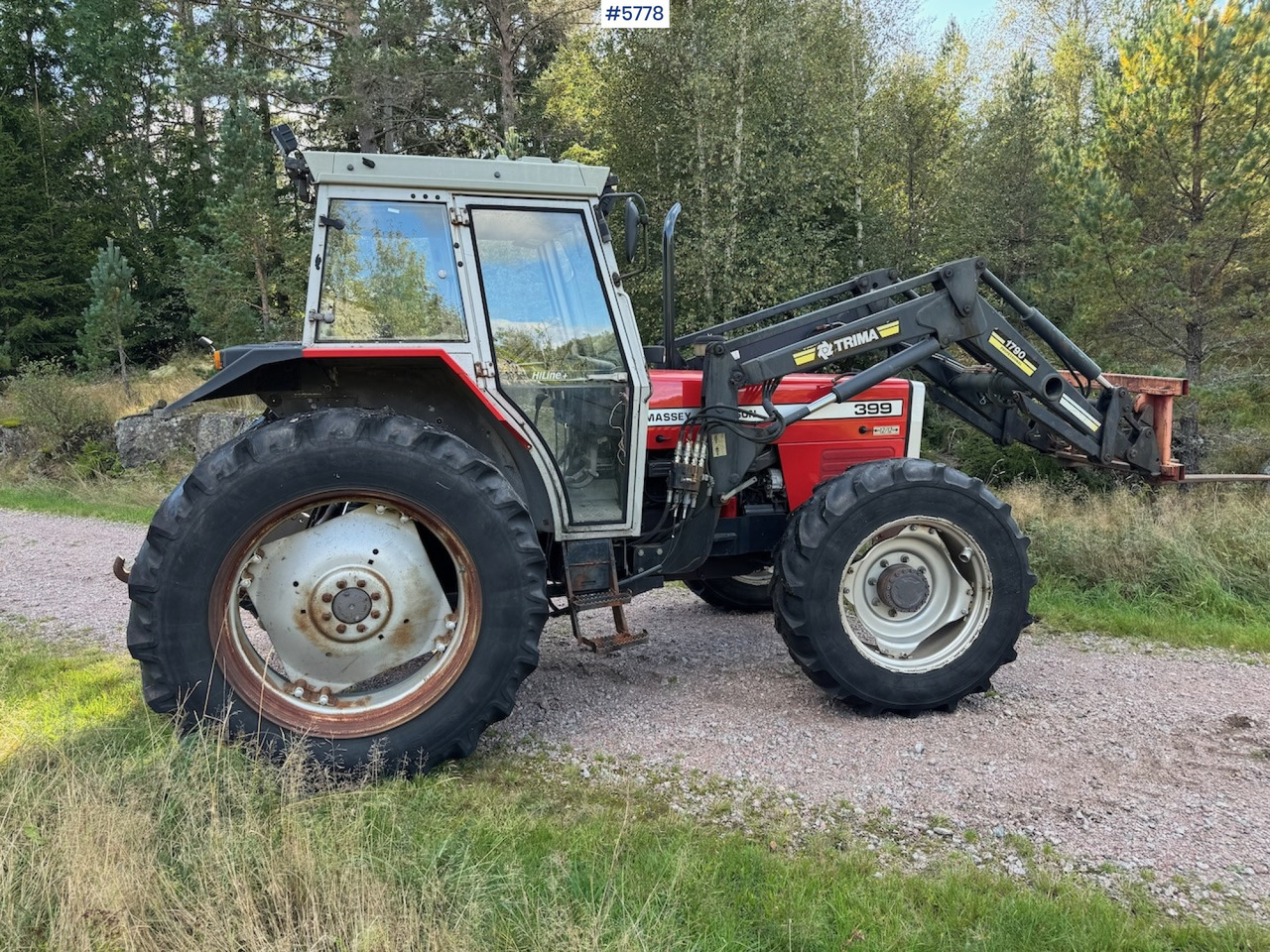 1995 Massey Ferguson 399 w/ front loader. - Traktor: 2 kép. 1995 Massey Ferguson 399 w/ front loader. - Traktor: 2 kép.