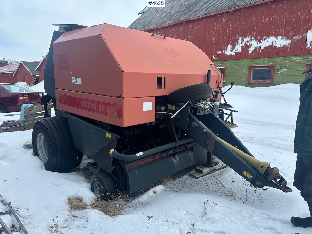 1998 Vicon RF 130 Round baler. - Szálastakarmány betakarítás gépei: 5 kép. 1998 Vicon RF 130 Round baler. - Szálastakarmány betakarítás gépei: 5 kép.