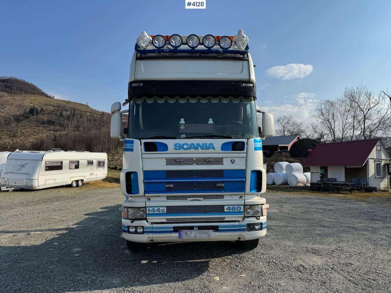 1999 Scania R 144G Hooklift - Horgos rakodó teherautó: 4 kép. 1999 Scania R 144G Hooklift - Horgos rakodó teherautó: 4 kép.