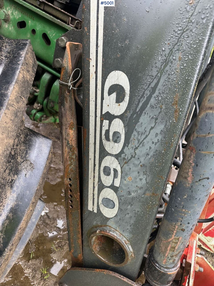 Traktor 2000 John Deere 6610 4x4 tractor w/ front loader.: 28 kép.