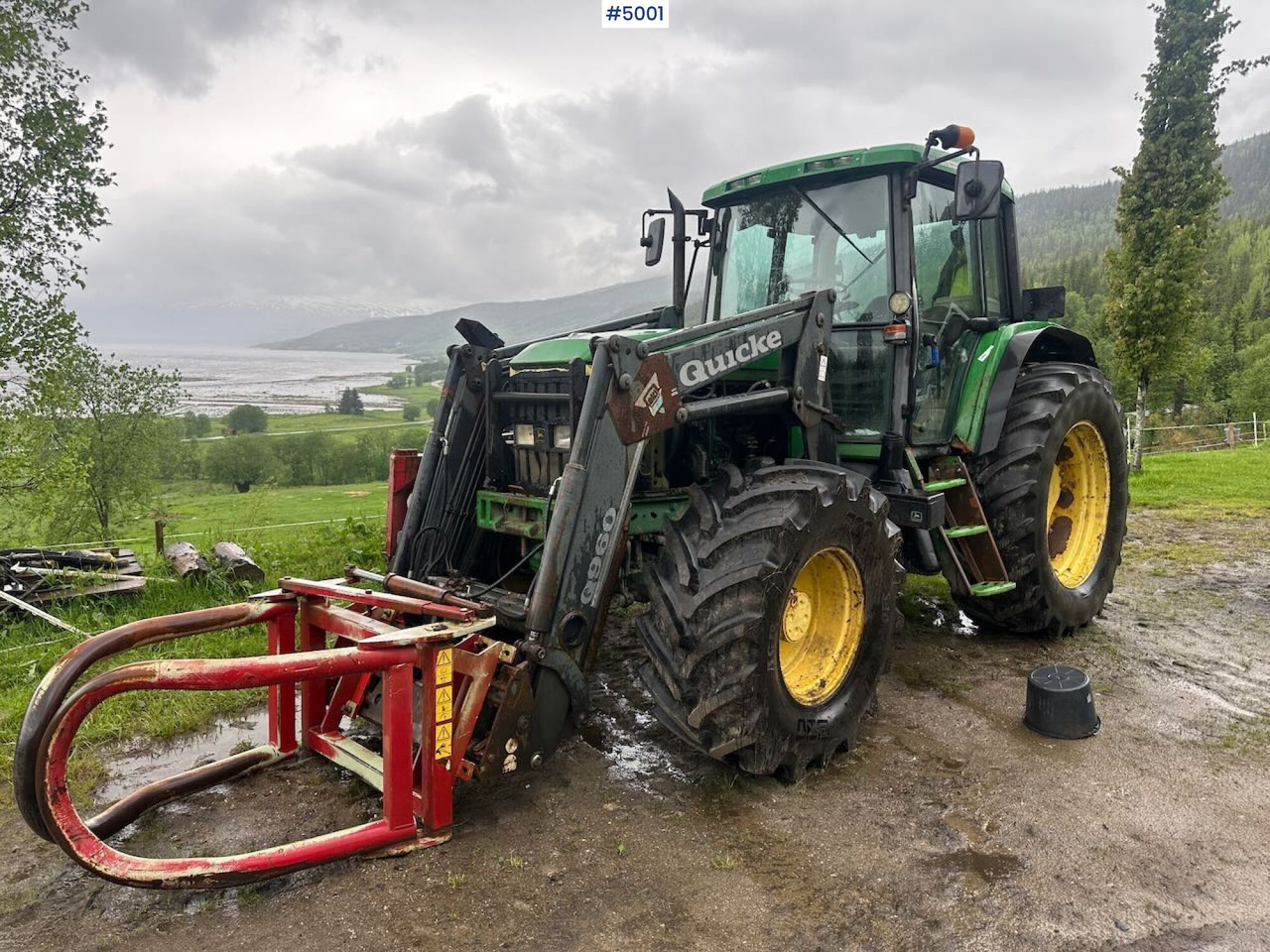 2000 John Deere 6610 4x4 tractor w/ front loader. - Traktor: 1 kép. 2000 John Deere 6610 4x4 tractor w/ front loader. - Traktor: 1 kép.