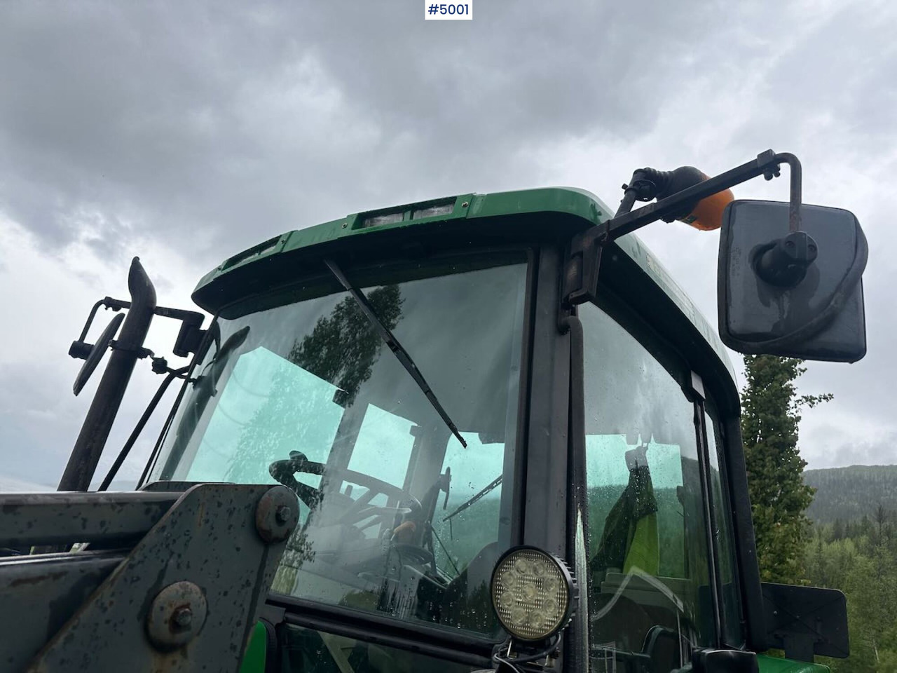 Traktor 2000 John Deere 6610 4x4 tractor w/ front loader.: 32 kép.