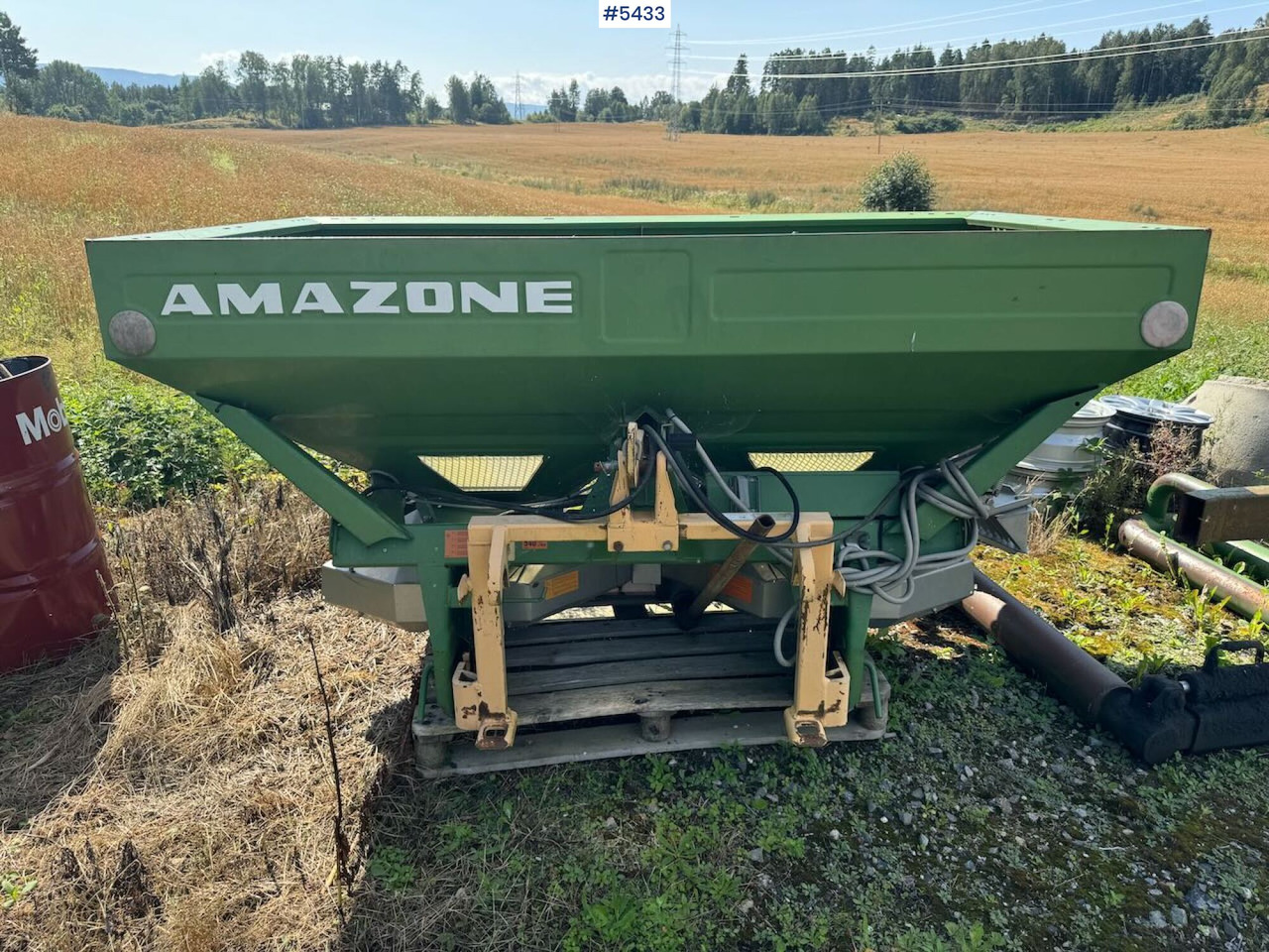 2003 Amazone ZA-M 1500 - Műtrágyaszóró: 2 kép. 2003 Amazone ZA-M 1500 - Műtrágyaszóró: 2 kép.