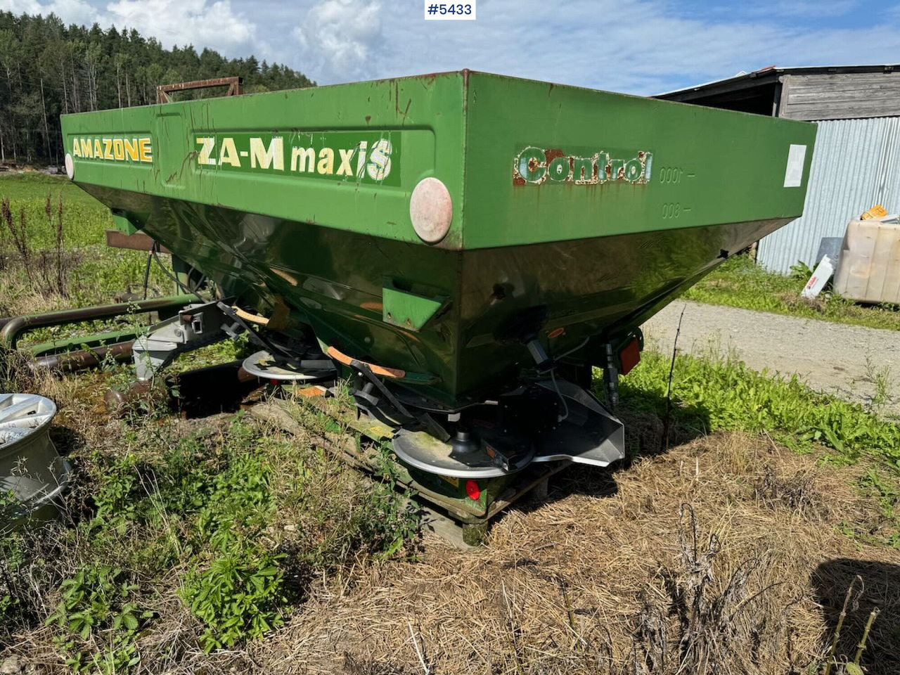 2003 Amazone ZA-M 1500 - Műtrágyaszóró: 4 kép. 2003 Amazone ZA-M 1500 - Műtrágyaszóró: 4 kép.