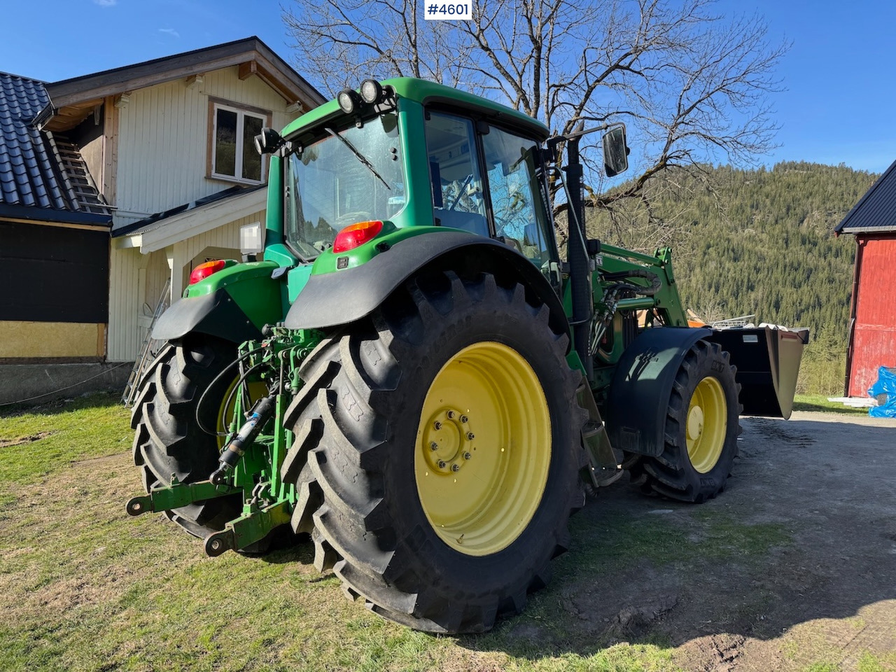 Traktor 2003 John Deere 6620 w/front loader: 30 kép.