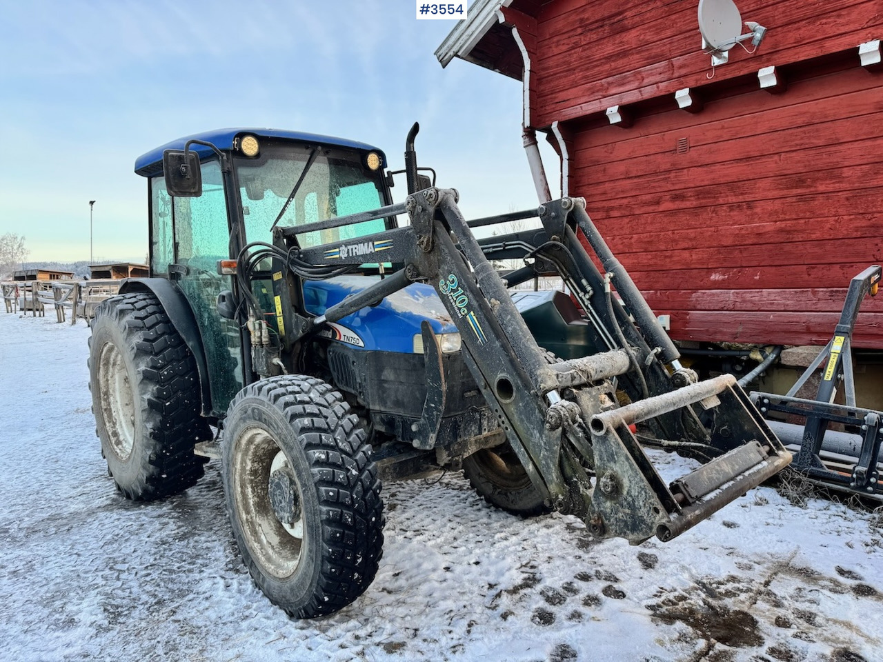2003 New Holland TN75D 4x4 w/ Front Loader. 4000 hours! - Traktor: 2 kép. 2003 New Holland TN75D 4x4 w/ Front Loader. 4000 hours! - Traktor: 2 kép.