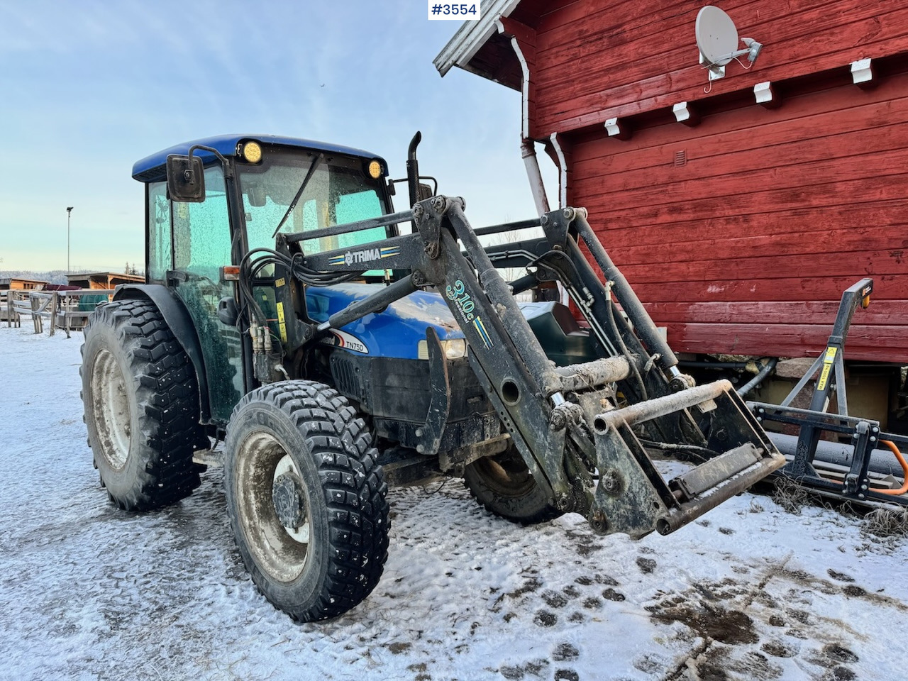 2003 New Holland TN75D 4x4 w/ Front Loader. 4000 hours! - Traktor: 1 kép. 2003 New Holland TN75D 4x4 w/ Front Loader. 4000 hours! - Traktor: 1 kép.