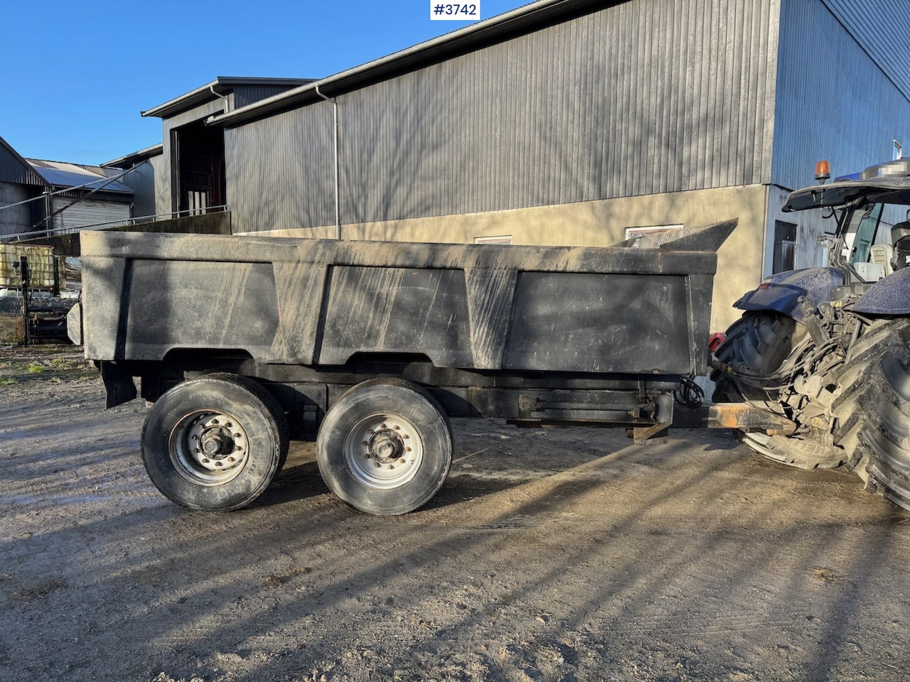 2003 Sele Weld 16 Dumper trailer. - Mezőgazdasági billenőpótkocsi: 1 kép. 2003 Sele Weld 16 Dumper trailer. - Mezőgazdasági billenőpótkocsi: 1 kép.