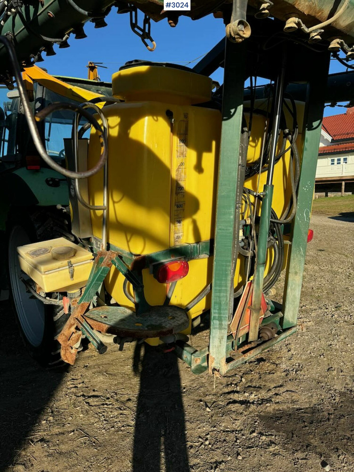 2005 Danfoil field sprayer - Függesztett permetező: 4 kép. 2005 Danfoil field sprayer - Függesztett permetező: 4 kép.
