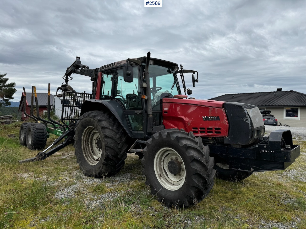 2005 Valtra 6550 Turbo with Kronos 120H 4WD B - Traktor: 4 kép. 2005 Valtra 6550 Turbo with Kronos 120H 4WD B - Traktor: 4 kép.
