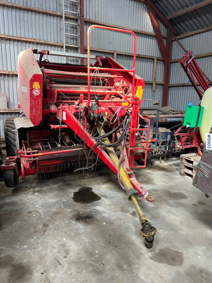 2005 Welger RP 235 press w/ net - Szálastakarmány betakarítás gépei: 3 kép. 2005 Welger RP 235 press w/ net - Szálastakarmány betakarítás gépei: 3 kép.