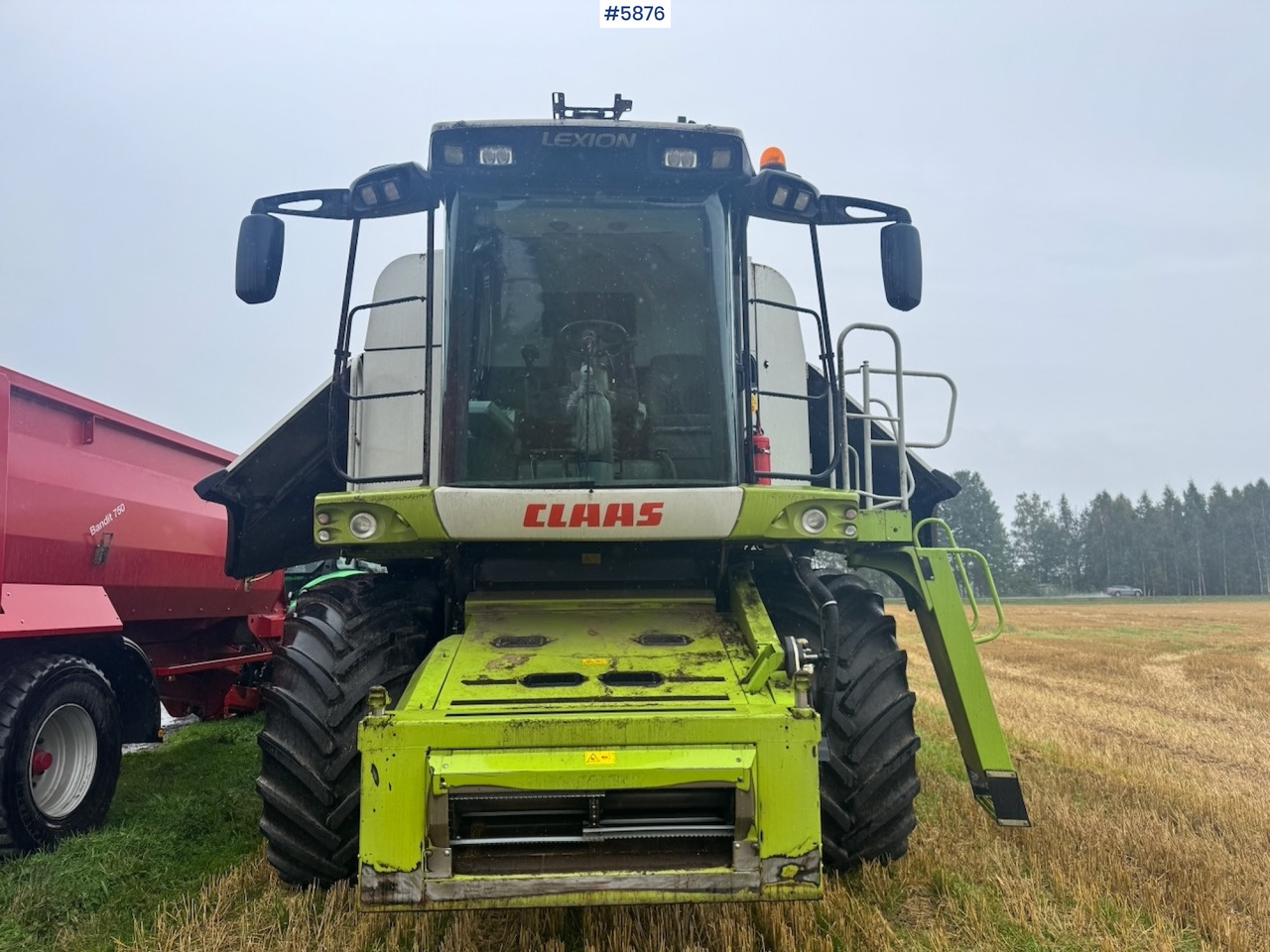 2006 Claas Lexion 530 combine harvester. 1,000 hours. - Kombájn: 5 kép. 2006 Claas Lexion 530 combine harvester. 1,000 hours. - Kombájn: 5 kép.
