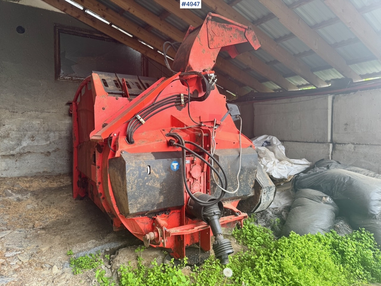 2007 Kuhn PRI2060 Cutter. - Szálastakarmány betakarítás gépei: 3 kép. 2007 Kuhn PRI2060 Cutter. - Szálastakarmány betakarítás gépei: 3 kép.