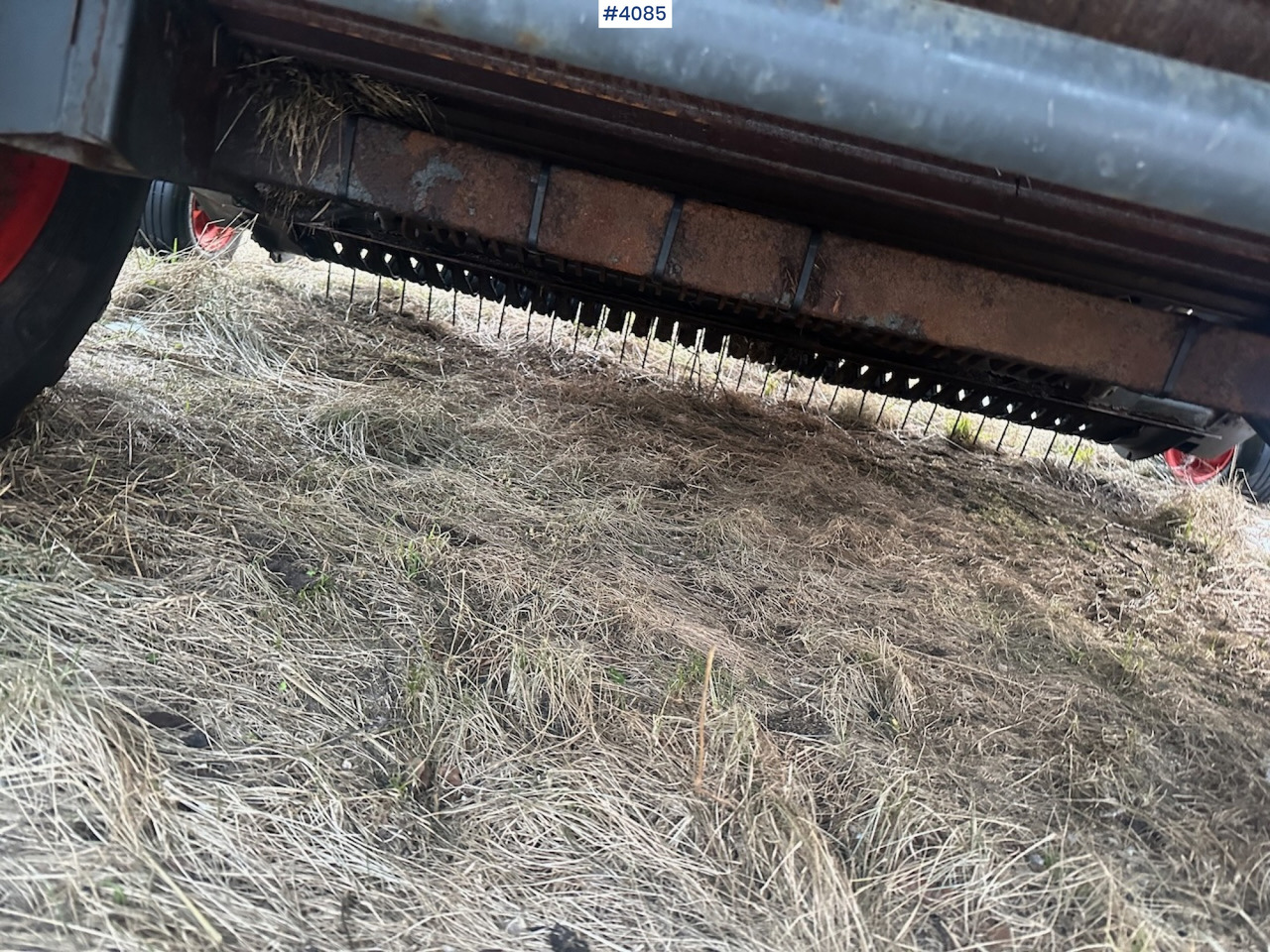 Szálastakarmány betakarítás gépei 2008 Claas Rollant 354 Rotocut round baler. small repair object: 17 kép.