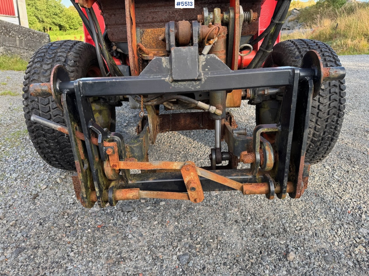 2009 Kubota STV 36 w/some equipment - Traktor: 5 kép. 2009 Kubota STV 36 w/some equipment - Traktor: 5 kép.