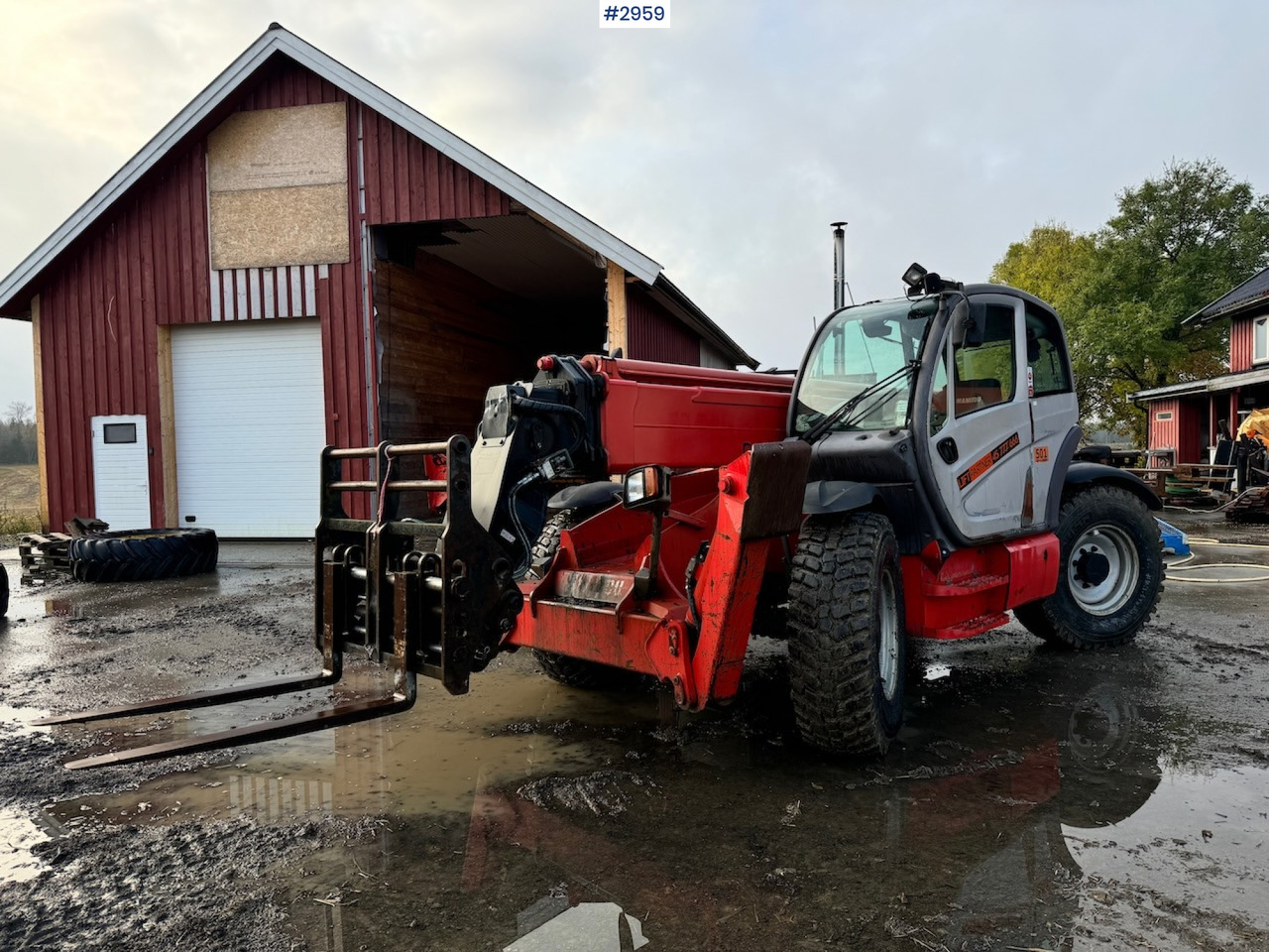 2009 Manitou MT 1440 Telescopic truck w/ Bucket, Pallet forks and Lifting jib - Traktor: 4 kép. 2009 Manitou MT 1440 Telescopic truck w/ Bucket, Pallet forks and Lifting jib - Traktor: 4 kép.