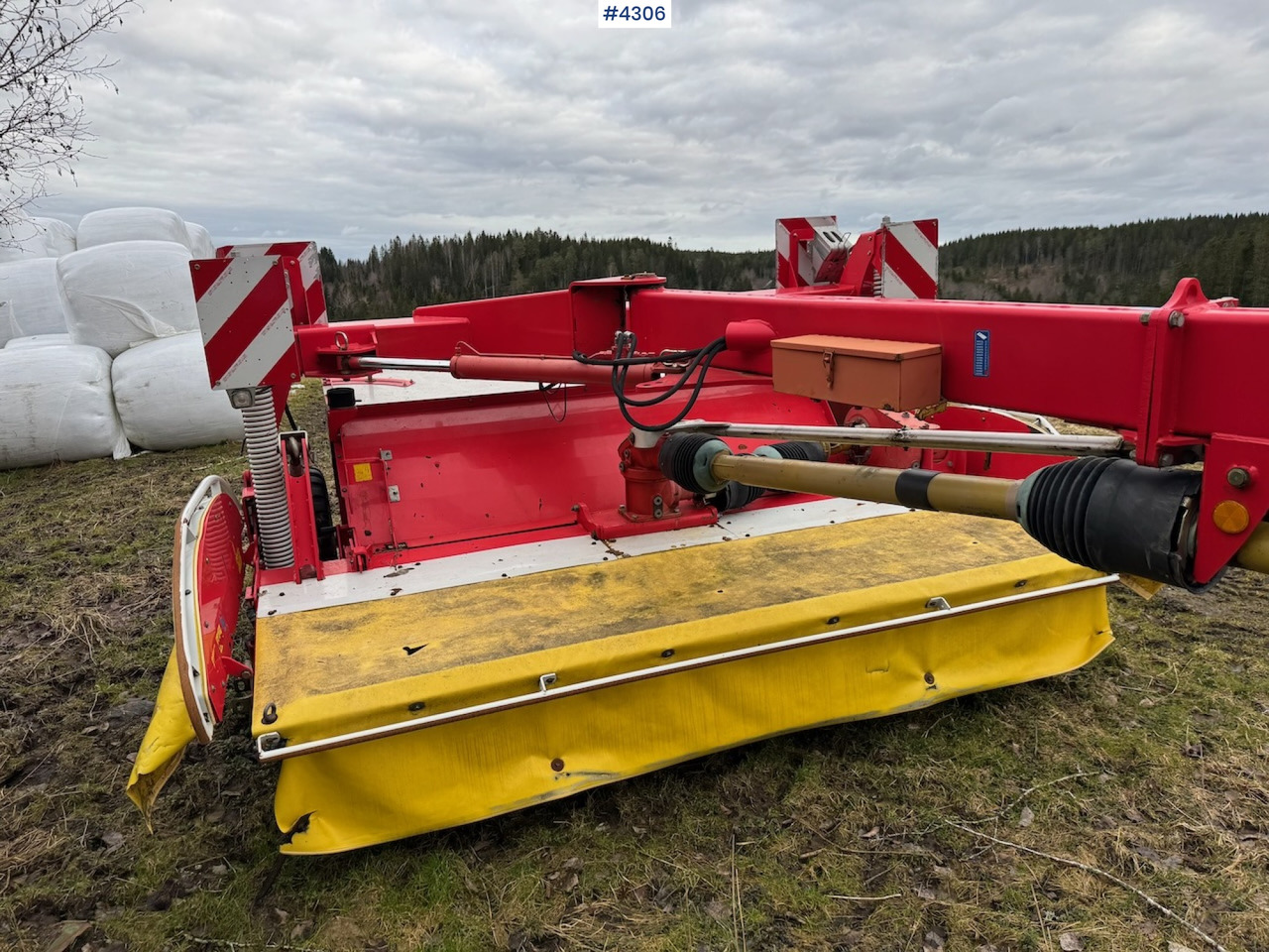 2009 Pottinger Novacat 3007 T ED slåmaskin - Szálastakarmány betakarítás gépei: 4 kép. 2009 Pottinger Novacat 3007 T ED slåmaskin - Szálastakarmány betakarítás gépei: 4 kép.