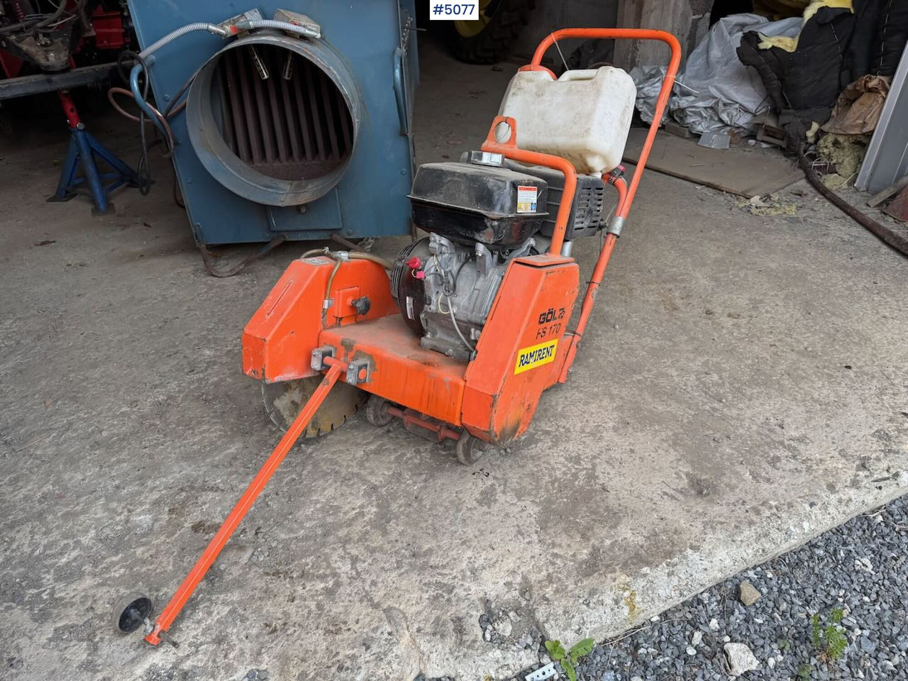 2010 Golz FS170 Concrete Saw - Építőipari berendezések: 2 kép. 2010 Golz FS170 Concrete Saw - Építőipari berendezések: 2 kép.