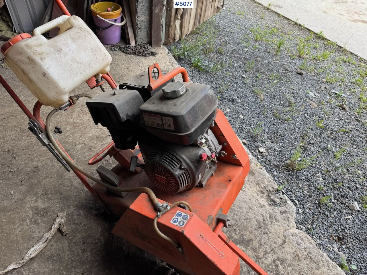 2010 Golz FS170 Concrete Saw - Építőipari berendezések: 3 kép. 2010 Golz FS170 Concrete Saw - Építőipari berendezések: 3 kép.