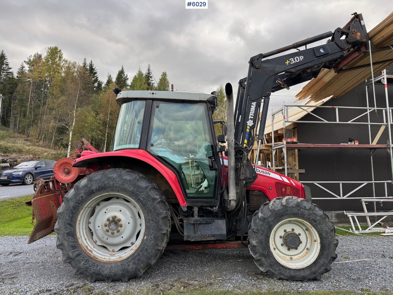 2010 Massey Ferguson 5445 with Front Loader - Traktor: 5 kép. 2010 Massey Ferguson 5445 with Front Loader - Traktor: 5 kép.