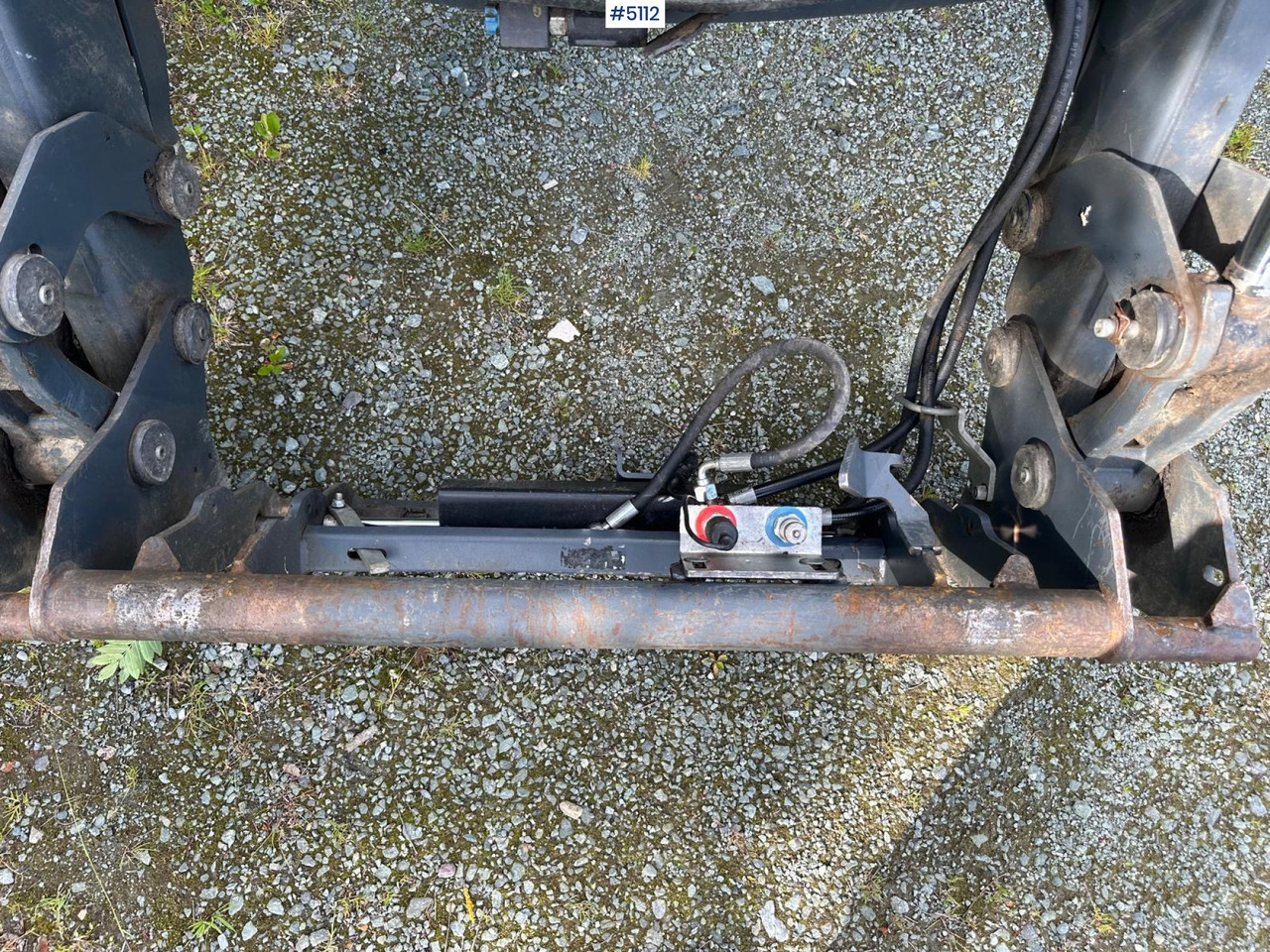 Traktor 2011 John Deere 6430 Premium m/ Quicke frontlaster & 2 sett dekk: 18 kép.