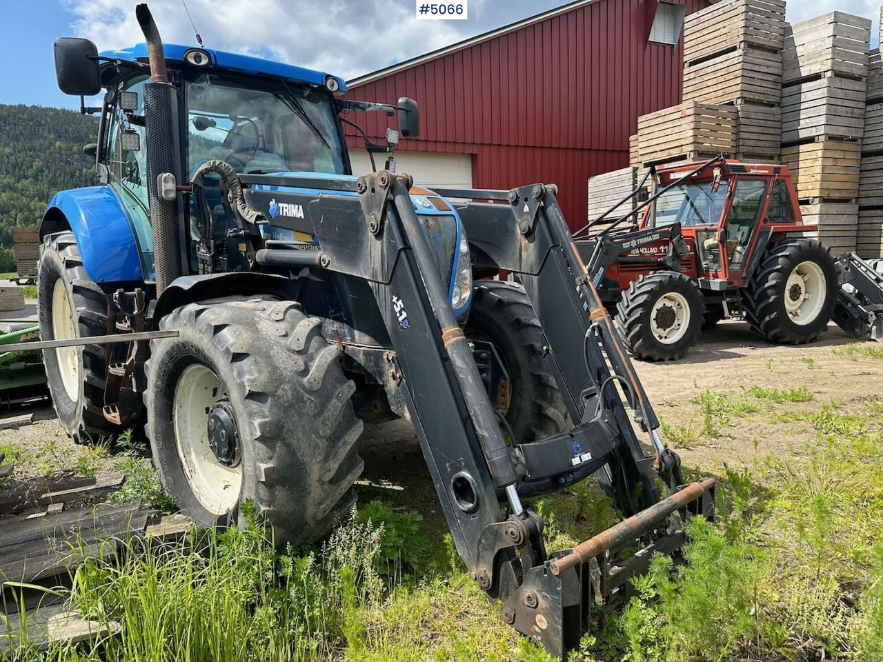 2011 New Holland T6080 w/ trima +5.1p - Traktor: 5 kép. 2011 New Holland T6080 w/ trima +5.1p - Traktor: 5 kép.