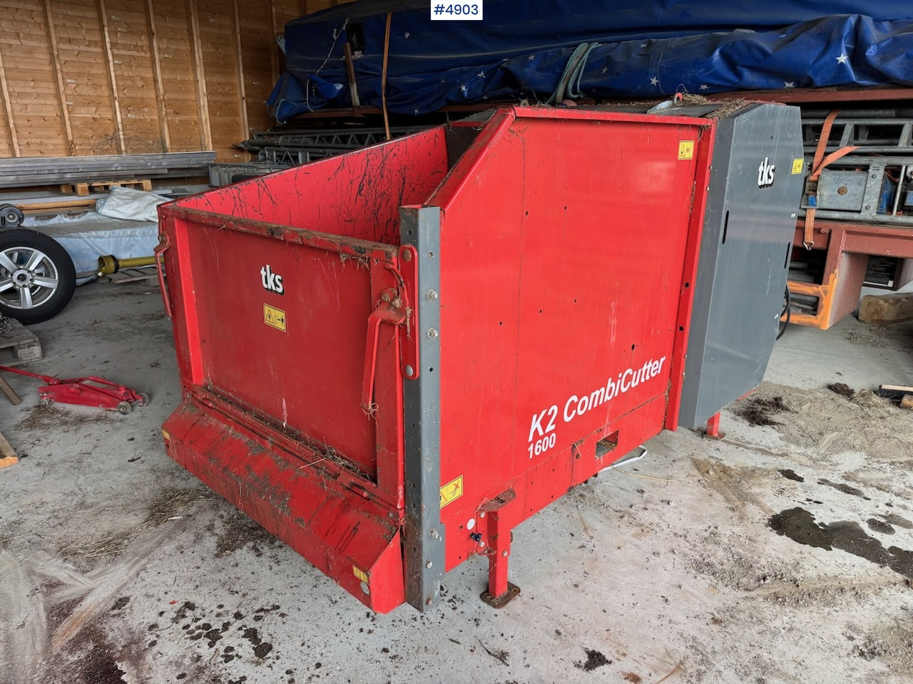 2011 TKS Combi Cutter 1600 - Szálastakarmány betakarítás gépei: 3 kép. 2011 TKS Combi Cutter 1600 - Szálastakarmány betakarítás gépei: 3 kép.