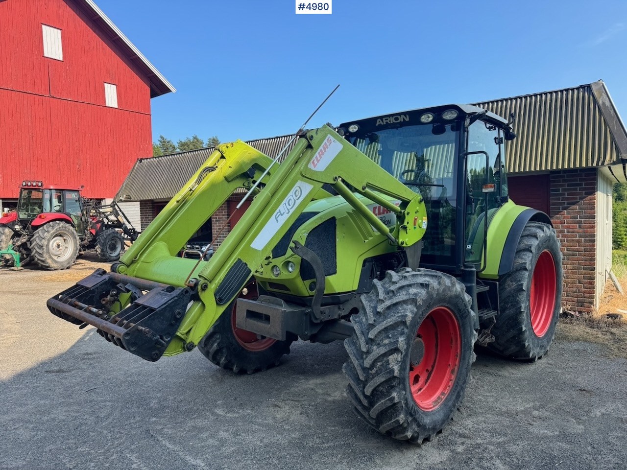 2012 Claas Arion 430 with Front Loader – 5000 Hours! - Traktor: 2 kép. 2012 Claas Arion 430 with Front Loader – 5000 Hours! - Traktor: 2 kép.