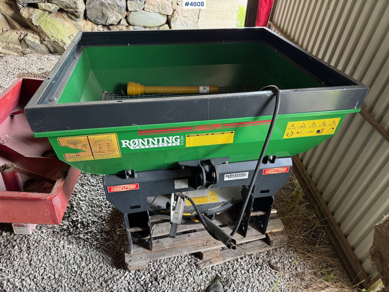 2012 EuroSpand Ercole Fertilizer Spreader - Műtrágyaszóró: 4 kép. 2012 EuroSpand Ercole Fertilizer Spreader - Műtrágyaszóró: 4 kép.